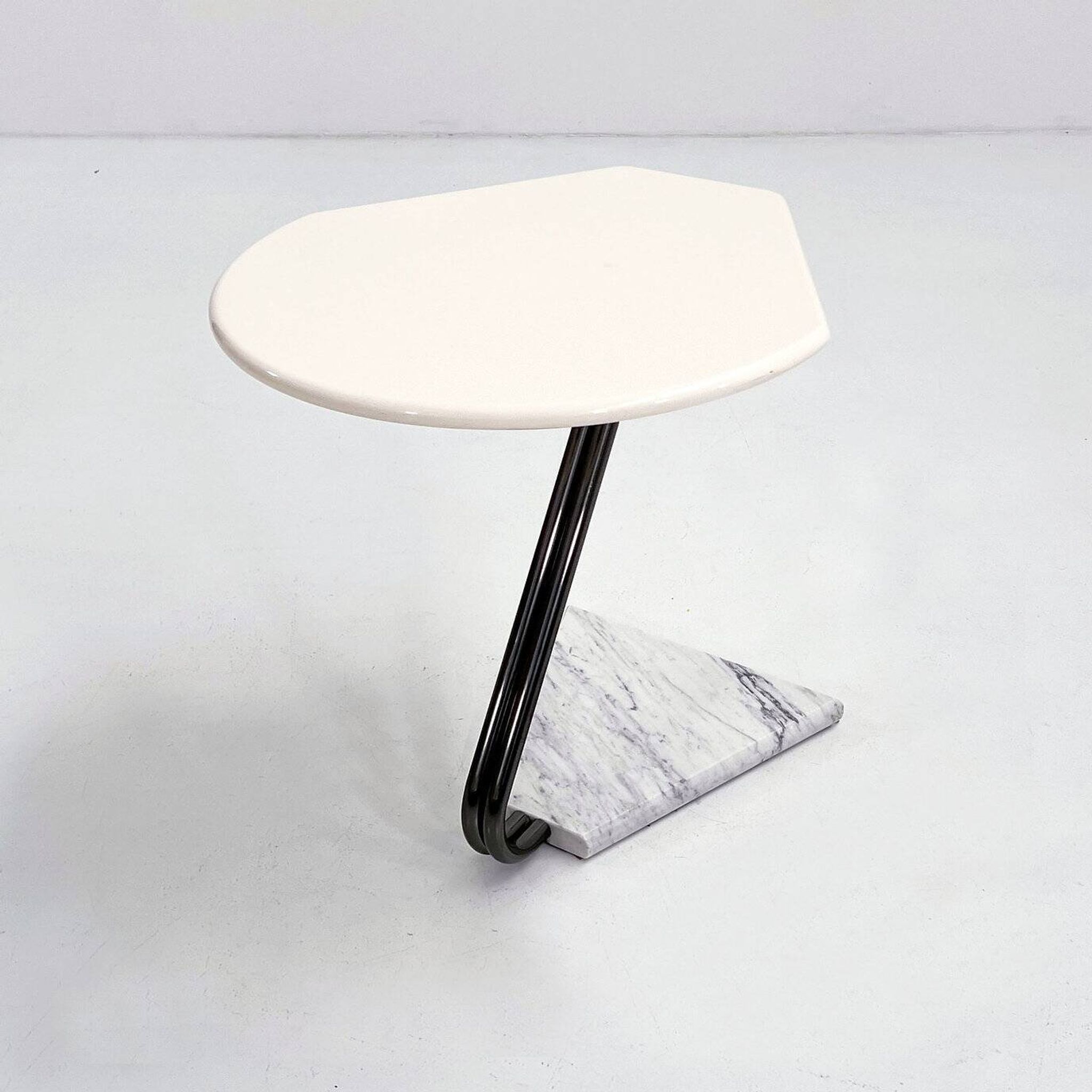 Side table with marble base La Palma, 1980