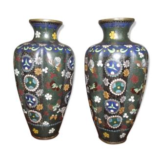Vases  en émail cloisonné 19ème siècle