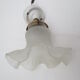 Ancienne applique murale 45° tulipe blanche volantée
