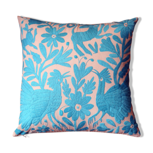 coussin brodé main