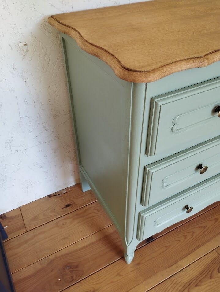 Commode