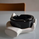 Post-modernist ashtray in the shape of a hand from the 1980s
