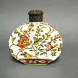 Flacon en porcelaine craquelée Wong Lee 1895.