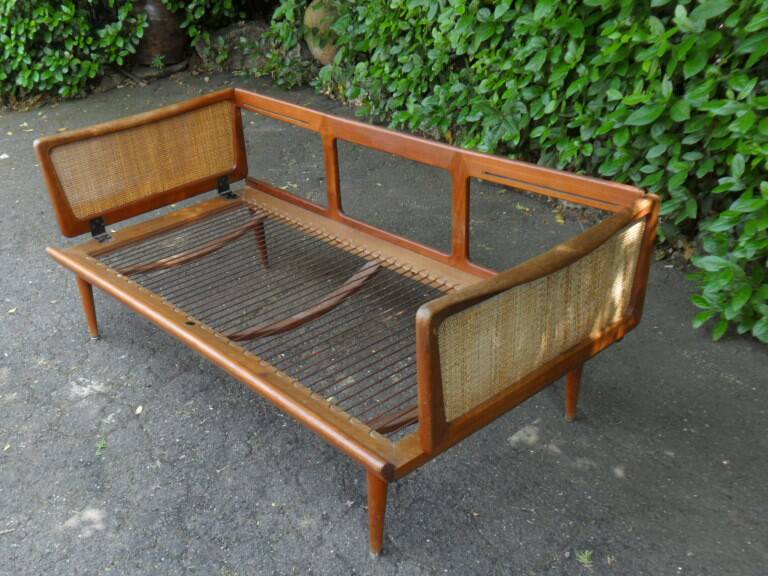 Scandinavian rest sofa, daybed FD 451 Hvidt and Nielsen signed