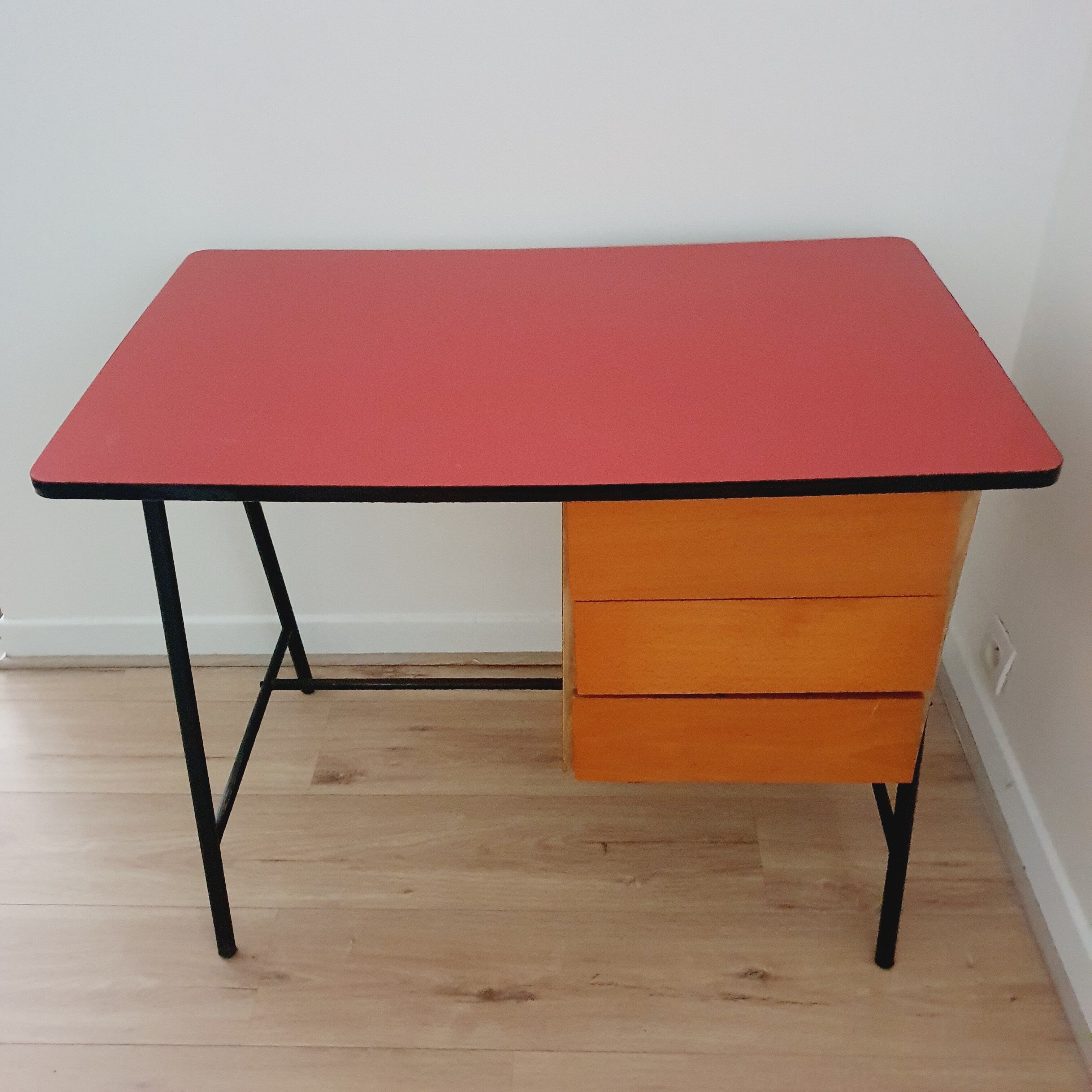 Vintage desk in red formica
