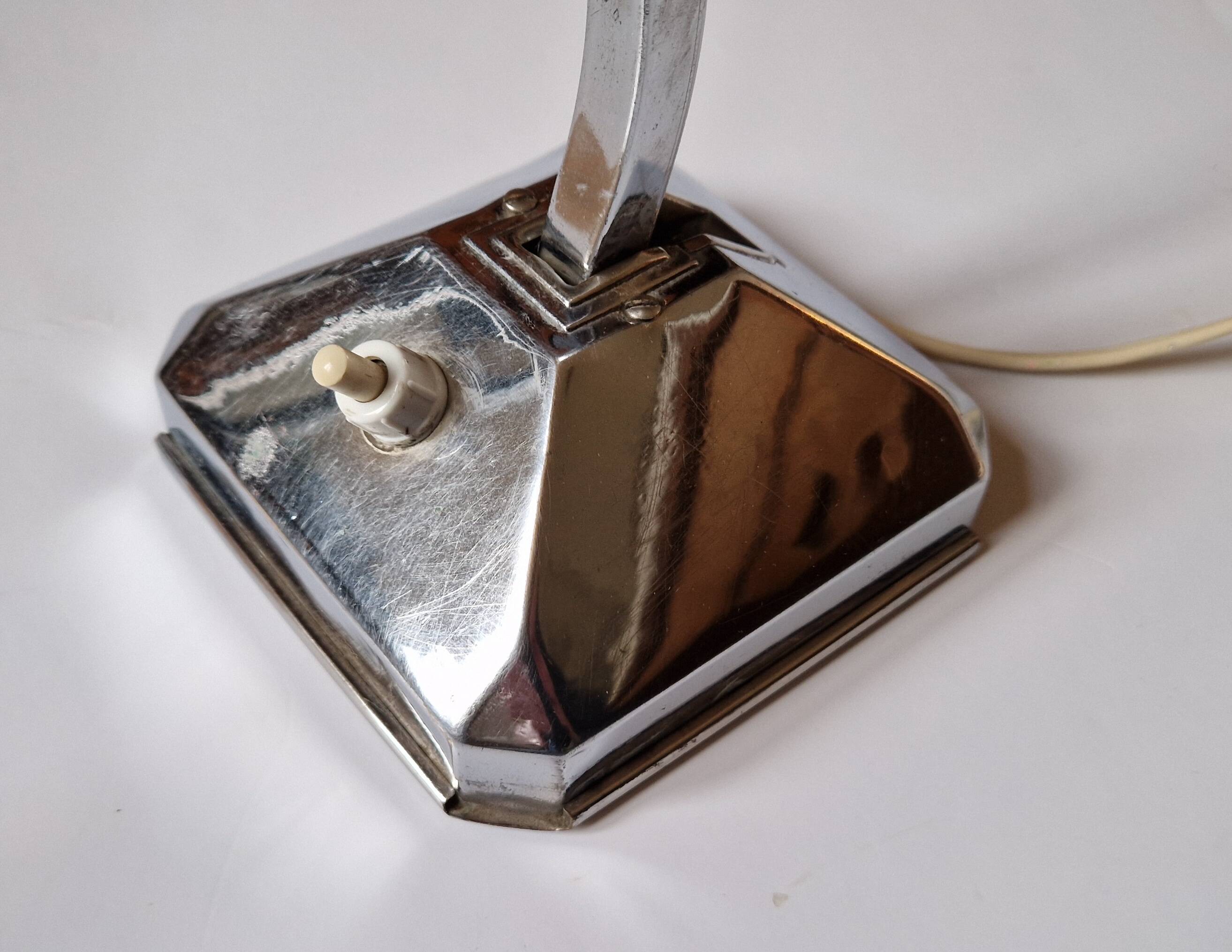 Pirouette art deco desk lamp, 1930s, chrome-plated metal