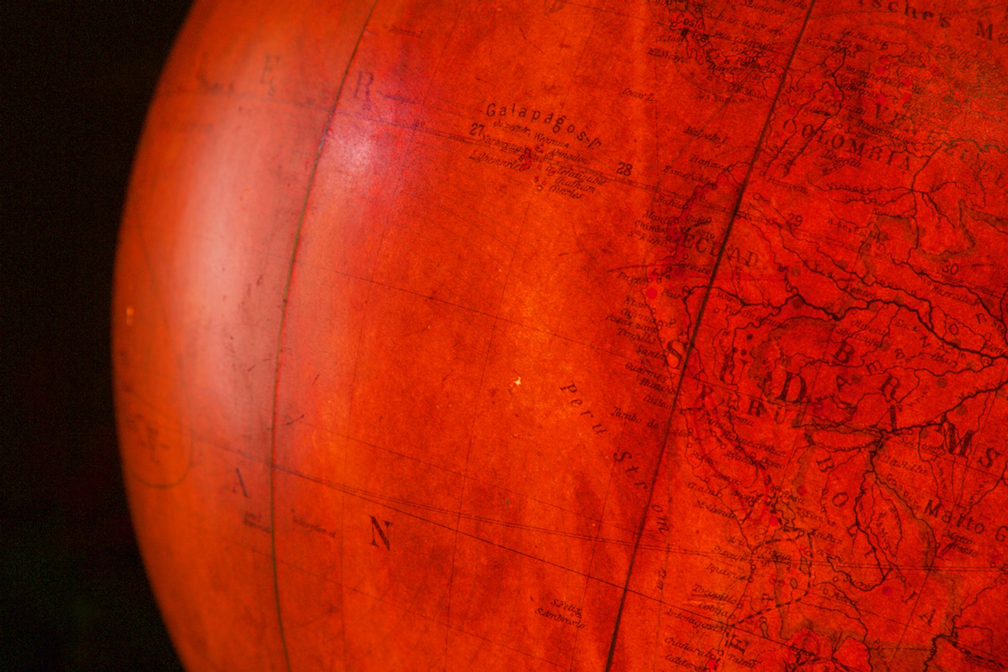 Columbus globe. Edited by Oberrealsch uldirektor Dr. R. Neuse.