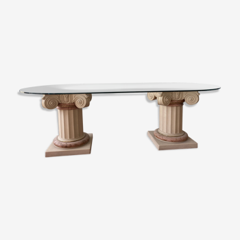 Table ovale en verre colonnes grecques