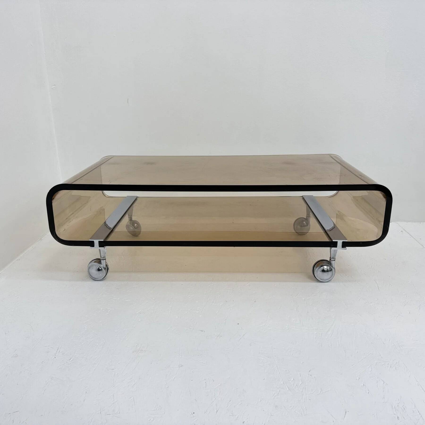 Mid-century plexiglas design coffee table by Michel Dumas for Roche Bobois, 1972