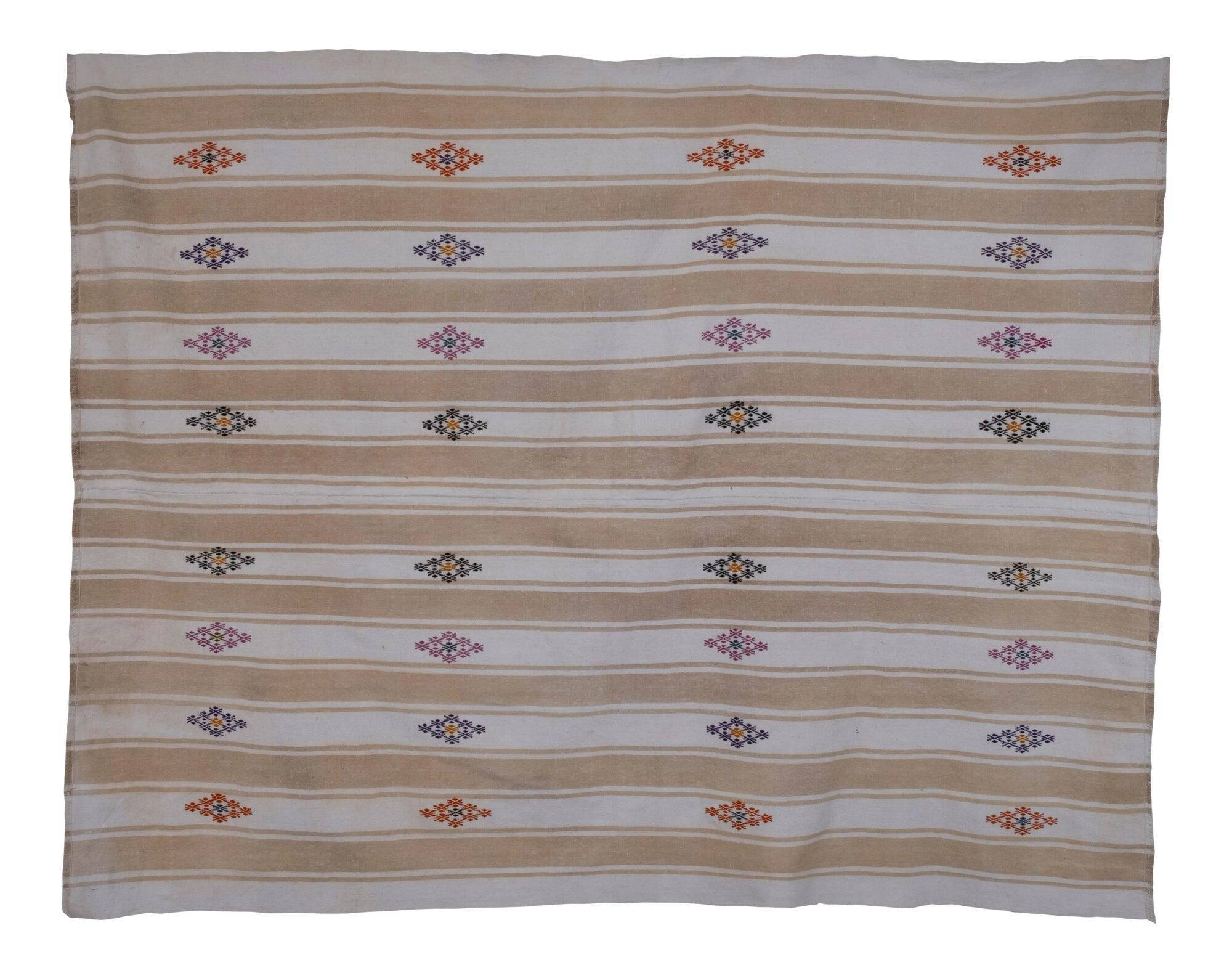 Vintage Turkish kilim handwoven 203x247 cm