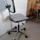 Chaise de bureau pieds de poule