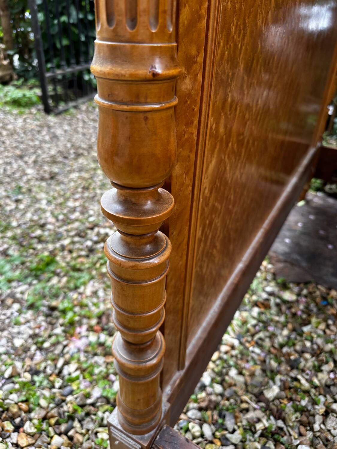 Louis Philippe wood briar bed, Restoration, 19th century