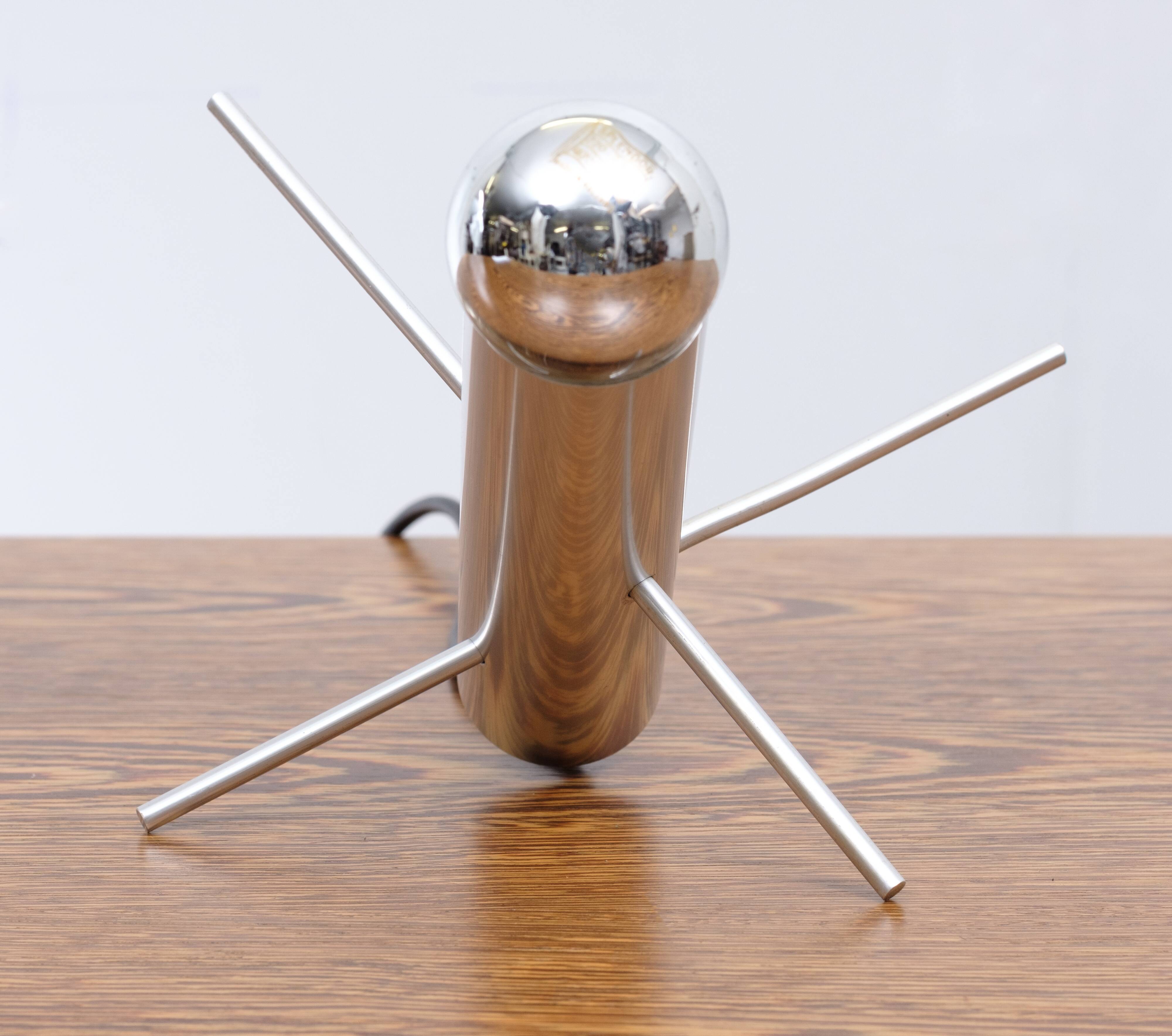 Raak Amsterdam cricket table lamp, design Otto Wasch