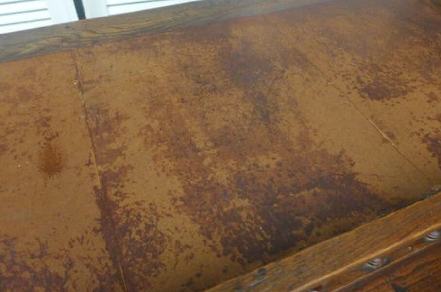 Oak desk from the 1930s