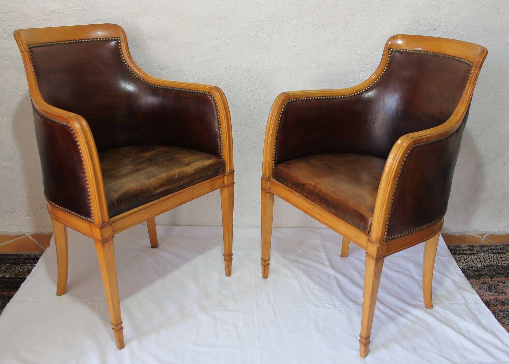 Pair of Art Deco visitor armchairs in Sycamore