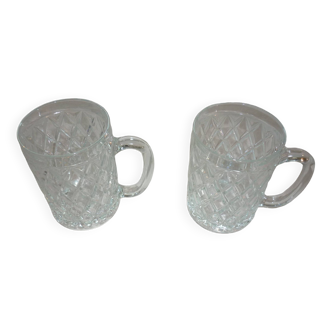 2 diamond-shaped glass beer mugs/glasses