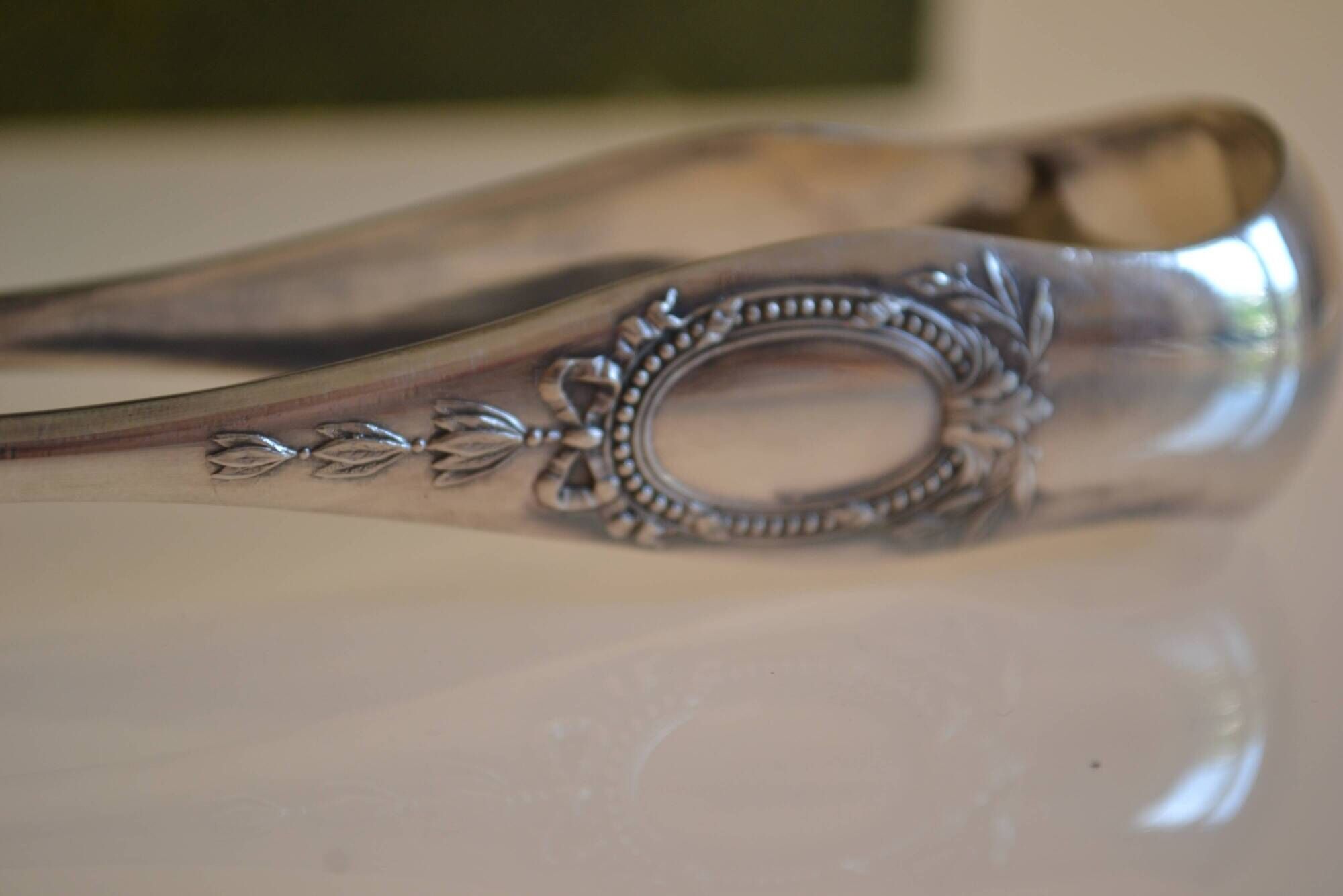 SFAM silver metal sugar tongs lion pasta model
