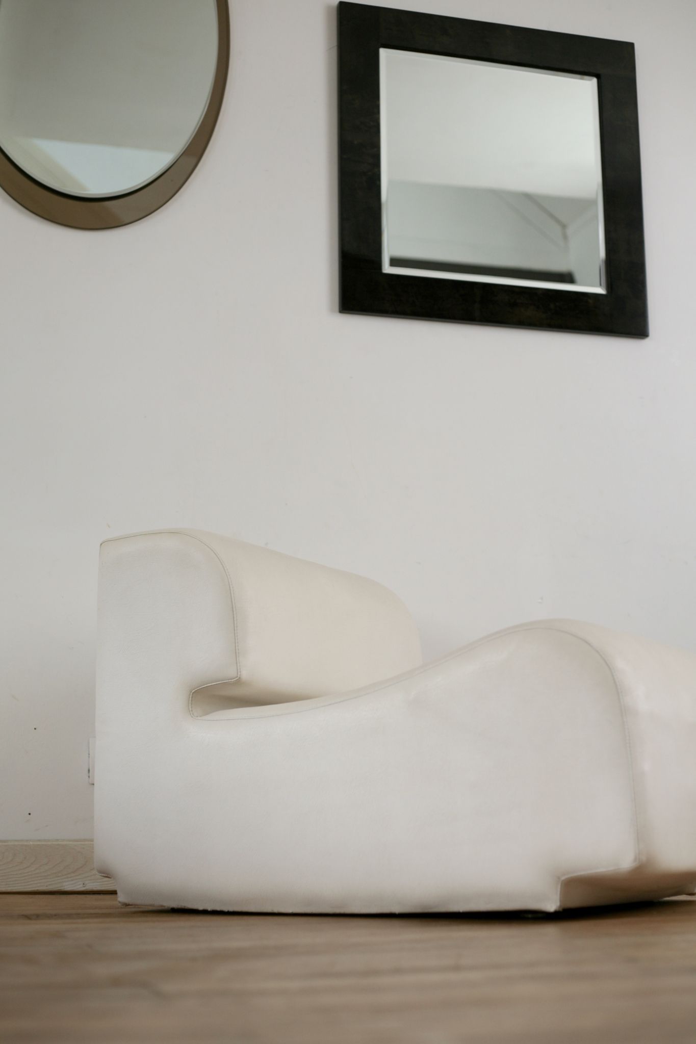 Cini Boeri chair Bobo model Arflex edition International Furniture Broadcast, Italy 1968