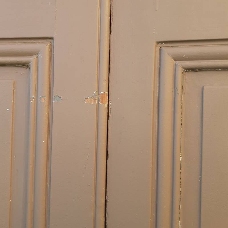 2 pairs of large 19th-century Haussmann-style cupboard doors.