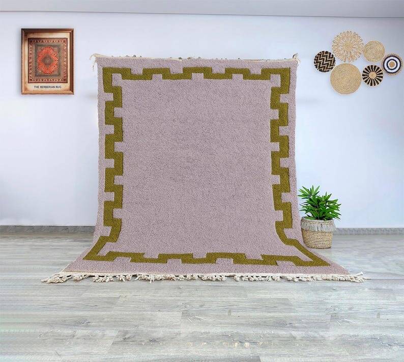 Handwoven traditional pure wool rug size 150-250 cm
