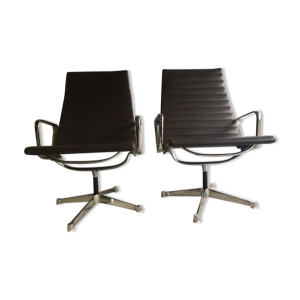 Paire de fauteuils de