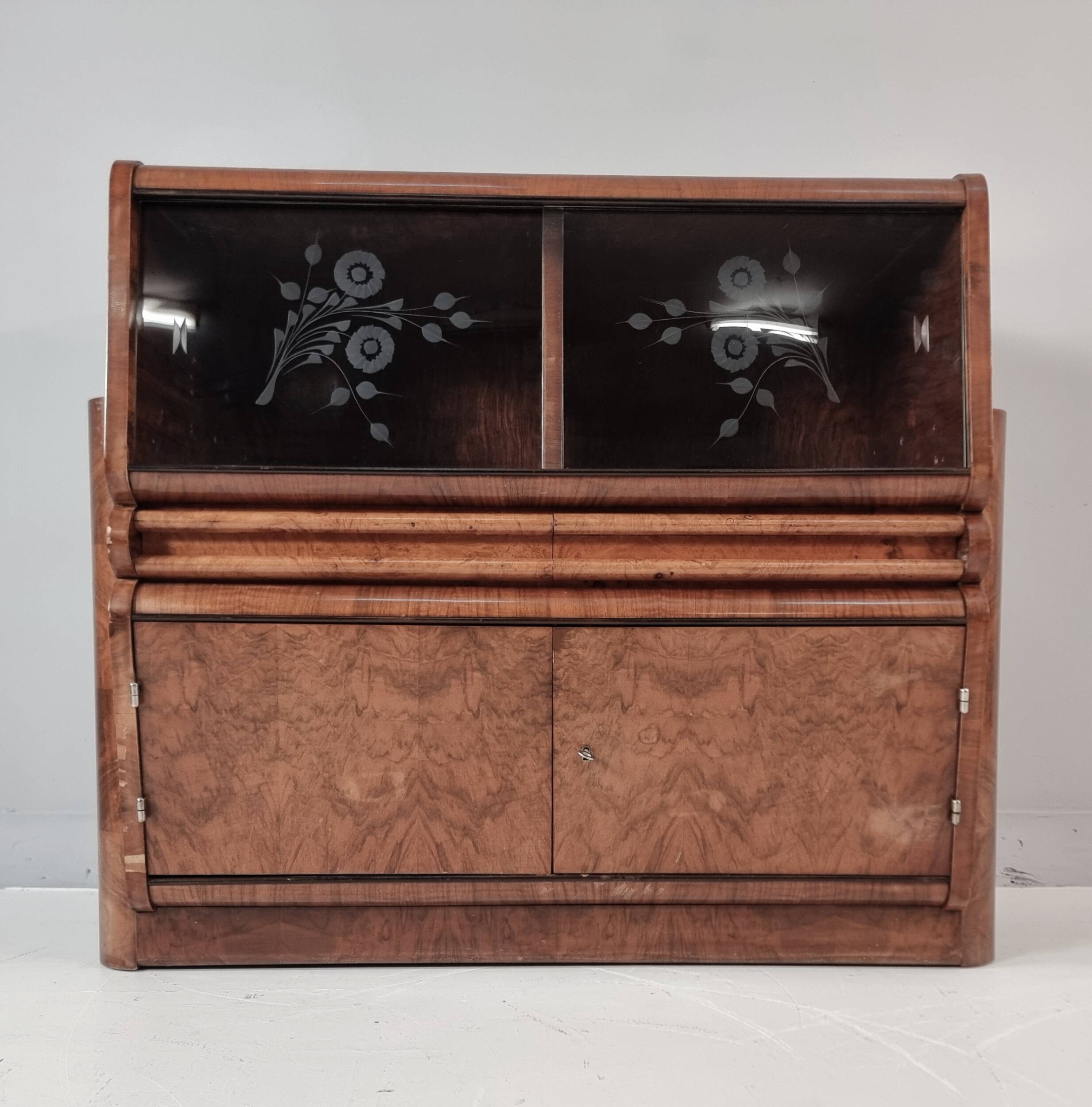 Art Deco Cabinet Bar, 1940s