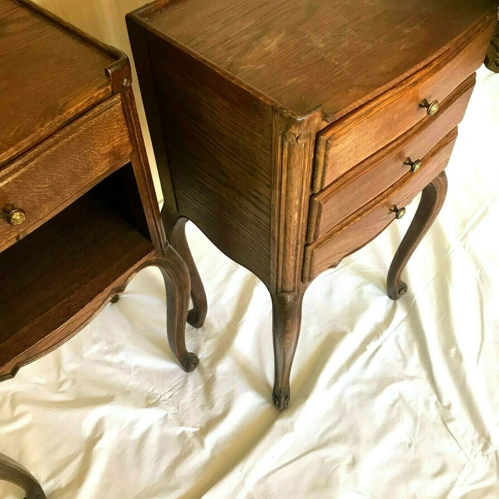 Pair of Louis XV style bedsides in 20th century solid oak