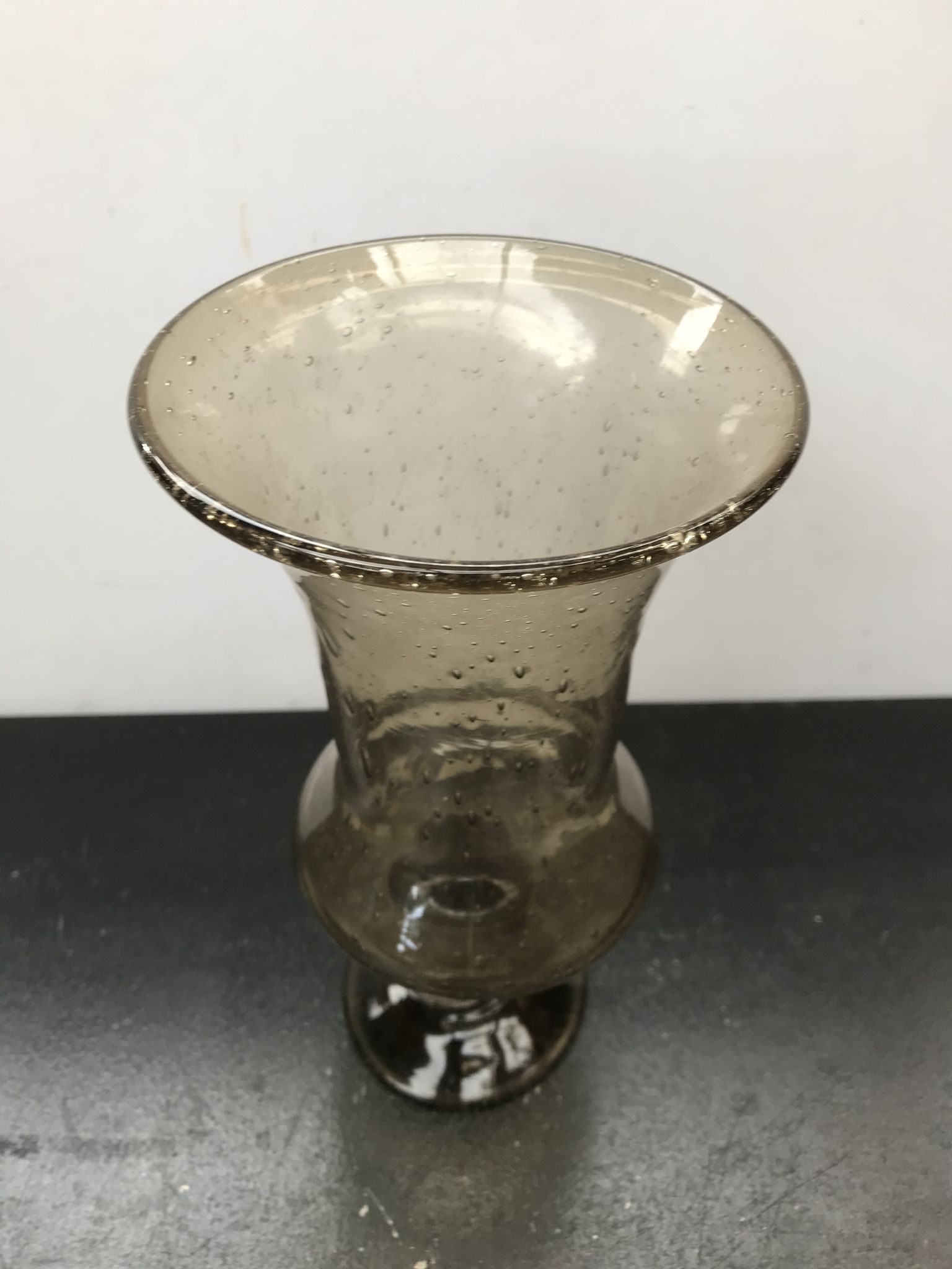 Vase sur pied style Biot verre bullé vintage