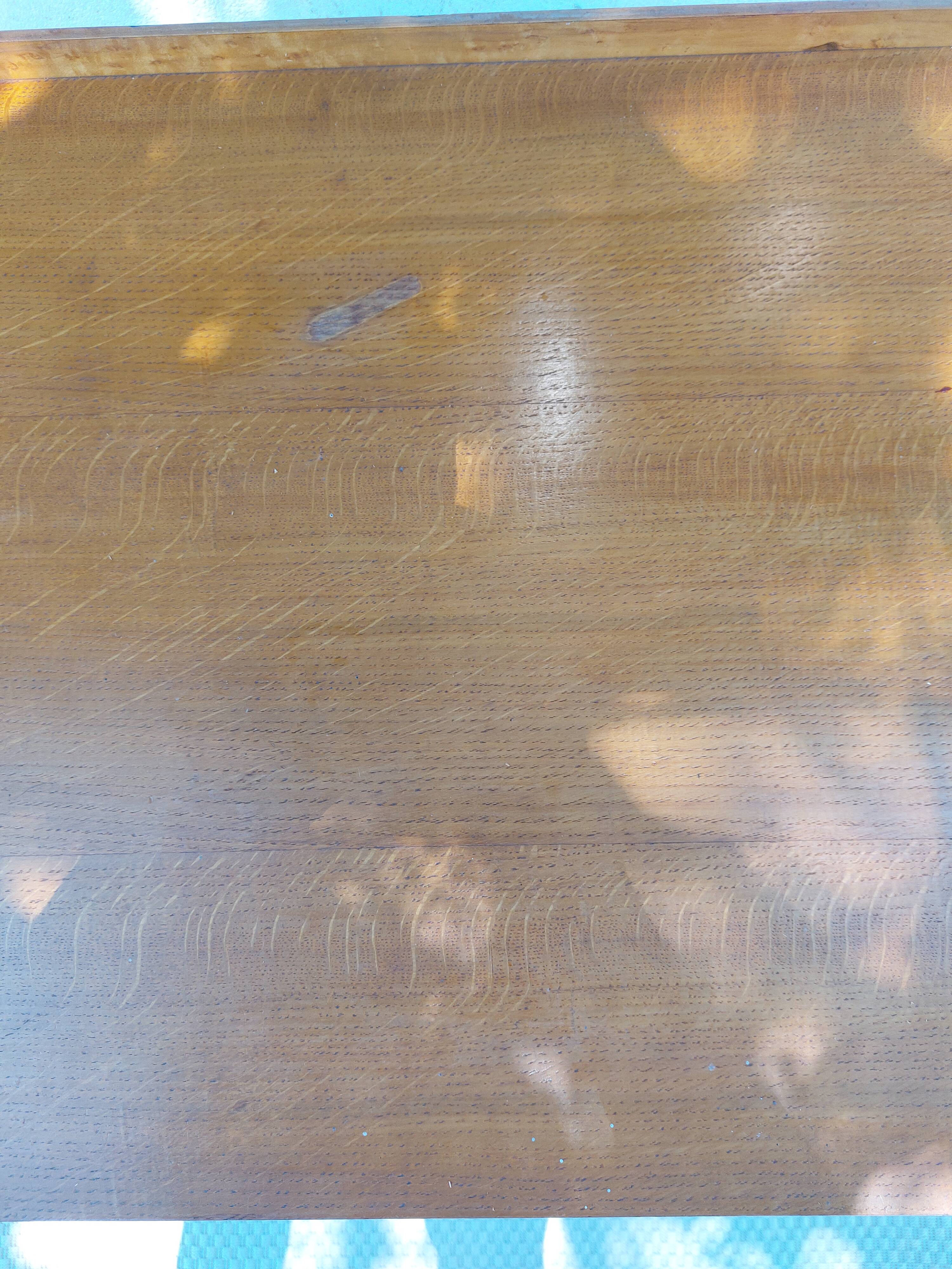 Commode vintage pieds compas en bois massif et osier