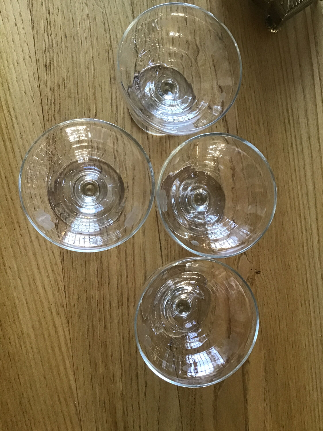 4 antique champagne glasses engraved