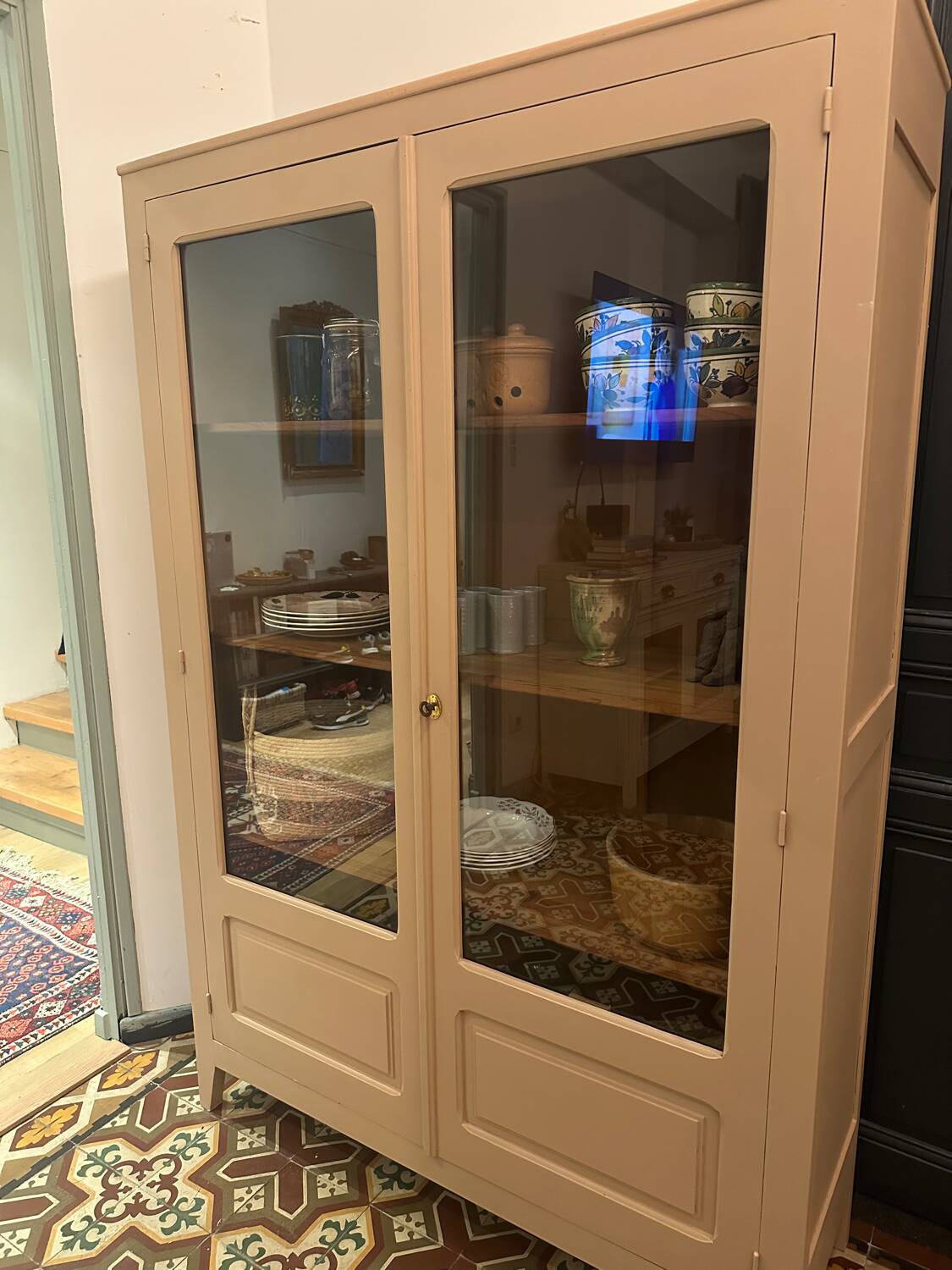 Display cabinet bookshelf