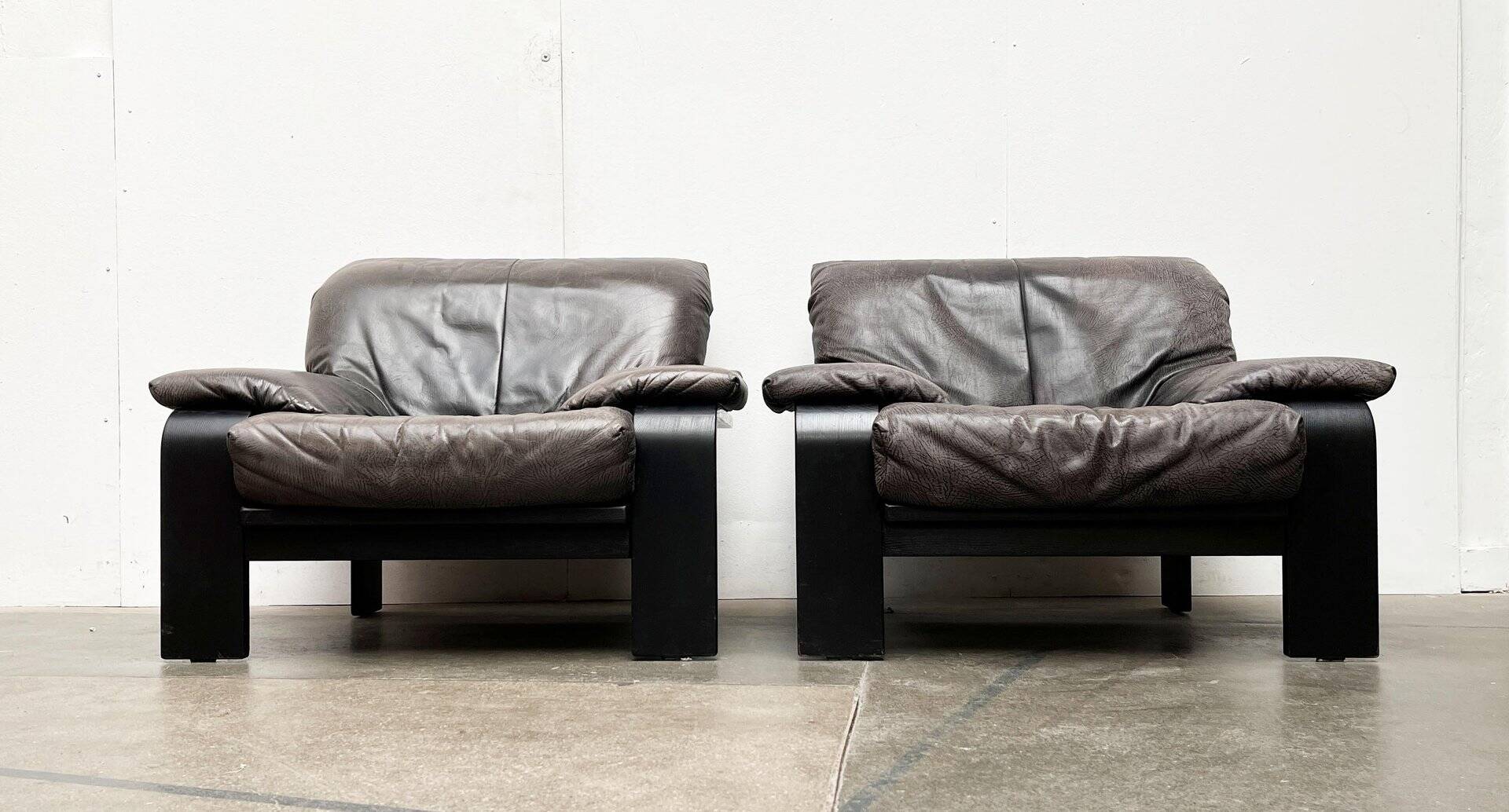 Brutalist German postmodern lounge chairs and sofa by Rolf Benz for Musterring, 1990s, set of 3.