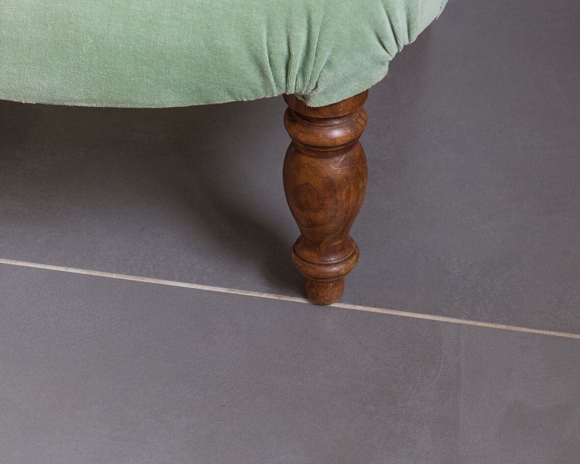 Toad silk velvet armchair