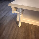 Vintage console in weathered white wood – Chic country style, tapered legs.