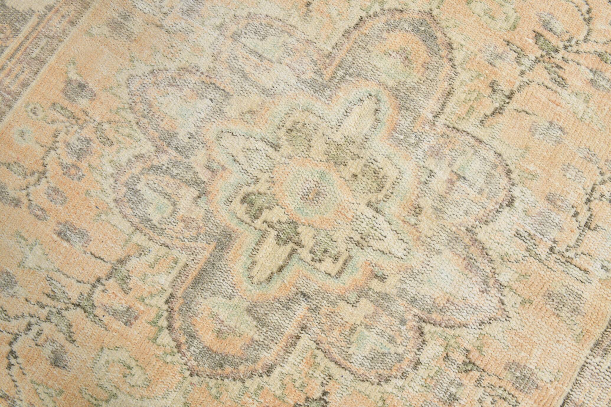 5x8 Vintage Light Yellow & Cream Classic Turkish Rug, 148x247Cm