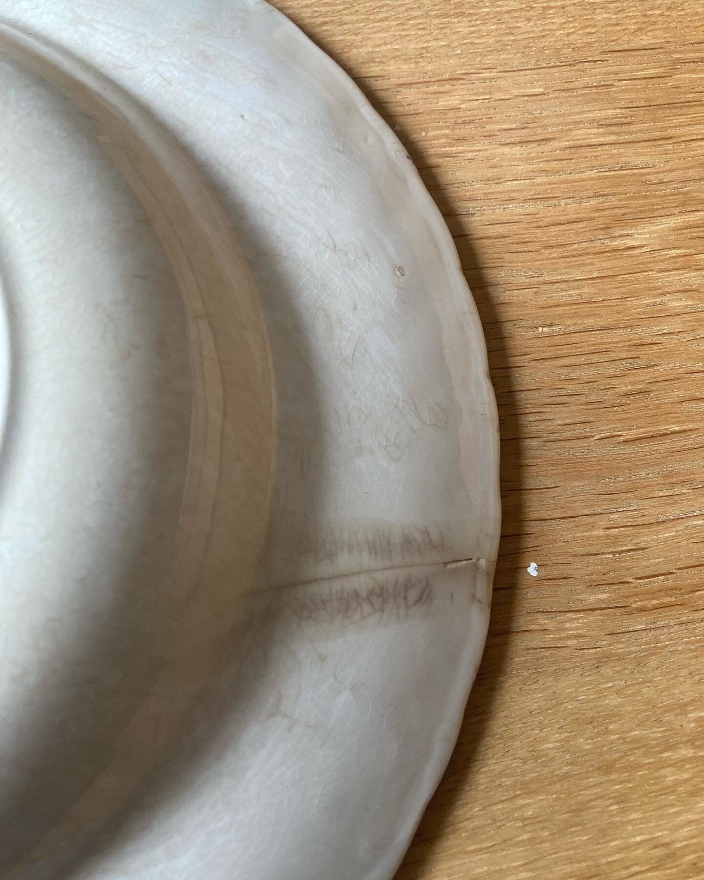 Hollow plate English Iron Earth