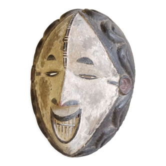 Masque ancien en bois art africain Igbo du Nigeria