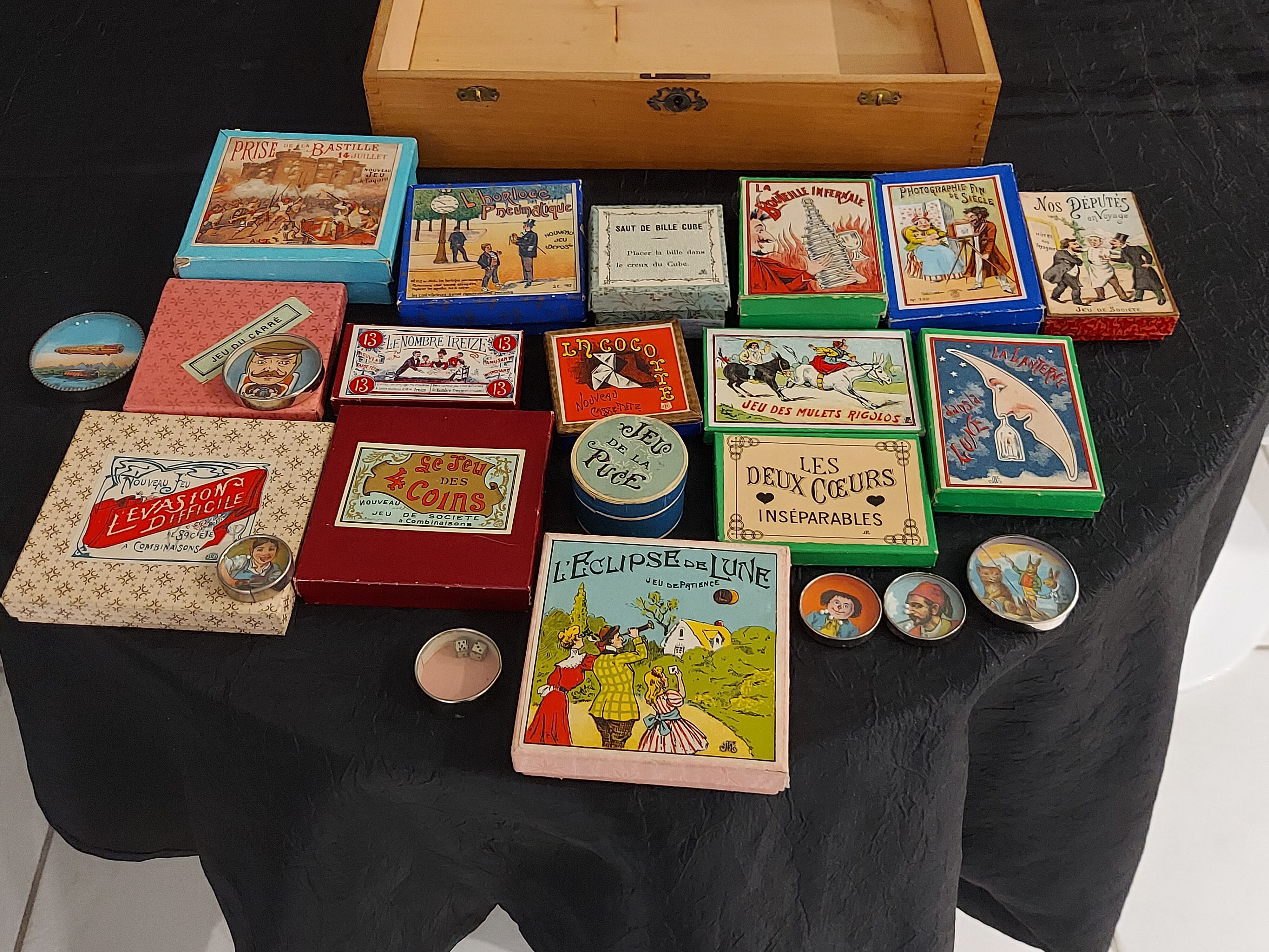 Former 1920s Games Box "New Games Reunited""