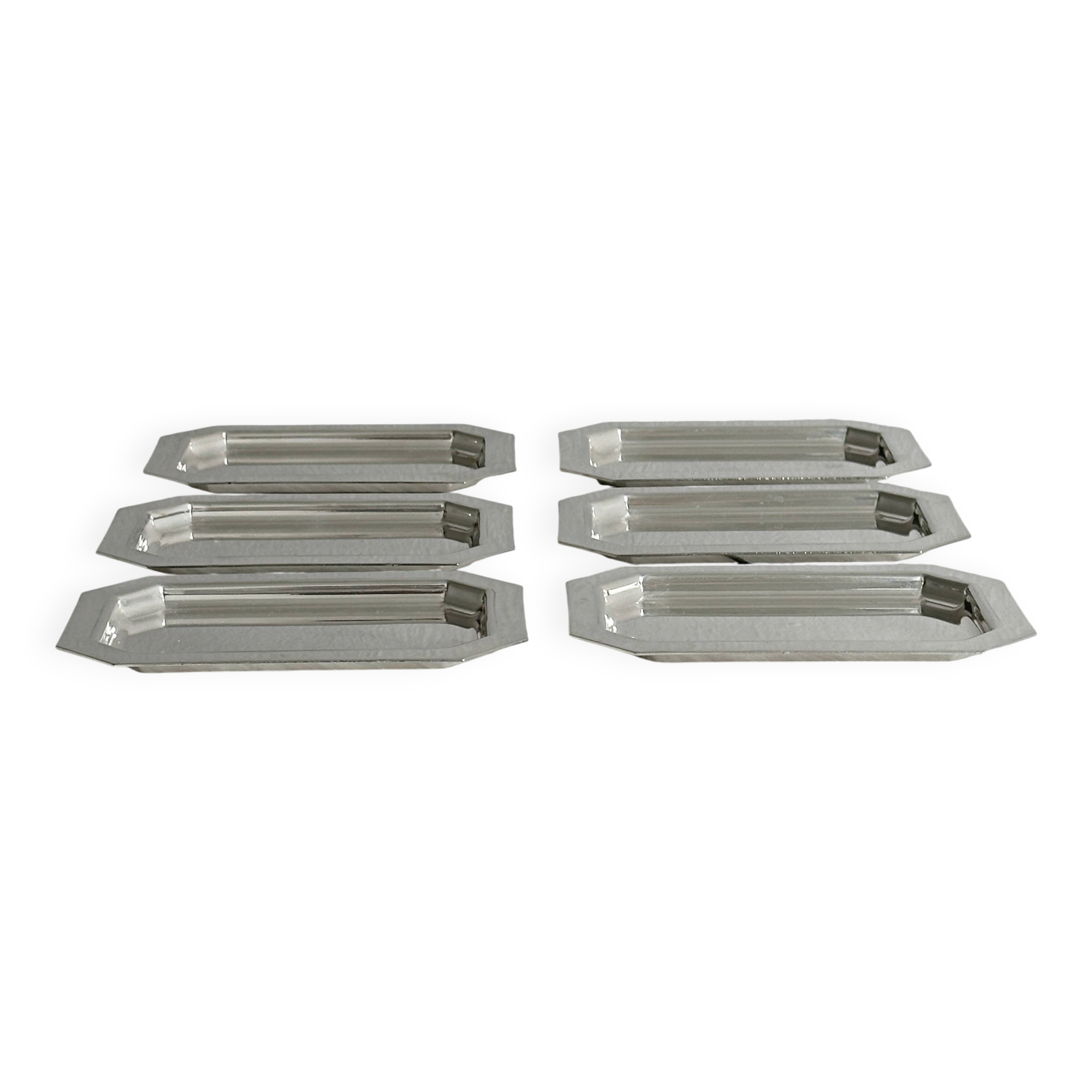 Set of 6 small silver-plated trays