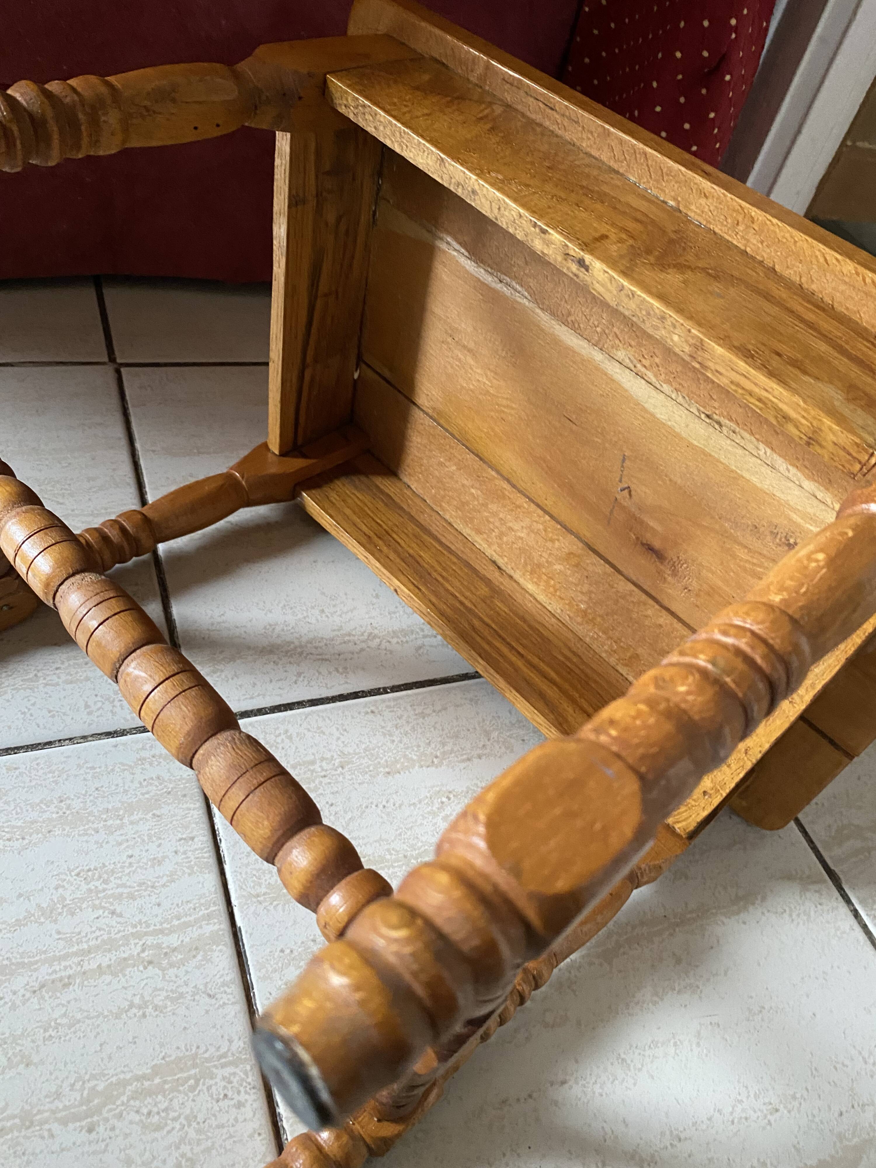 Small footrest bench in bohemian style.