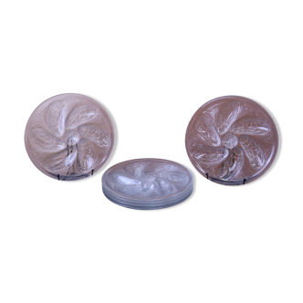 Set of 6 vintage 1970s Arcoroc oyster plates.