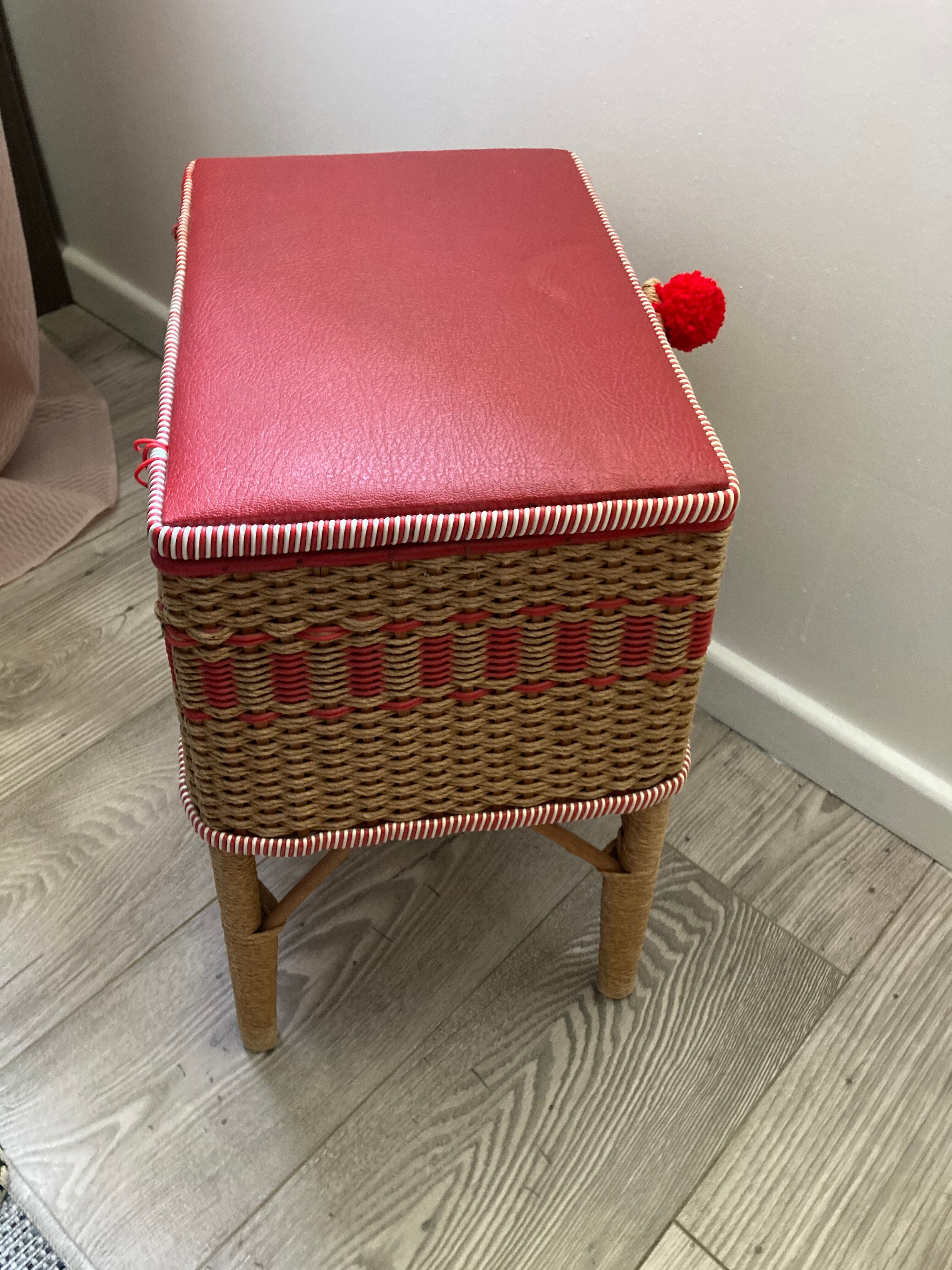 Sewing basket