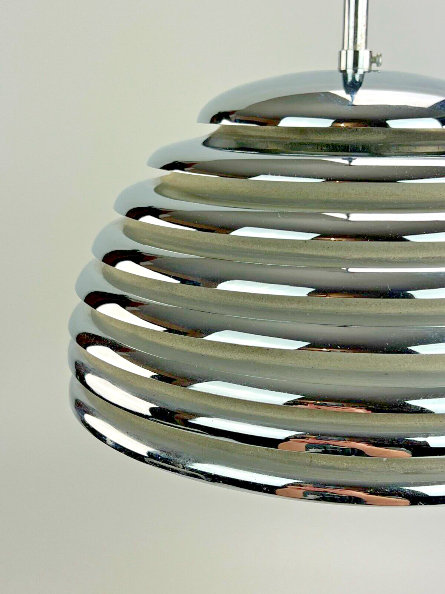 1960s suspension Kazuo Motozawa Saturno chrome design