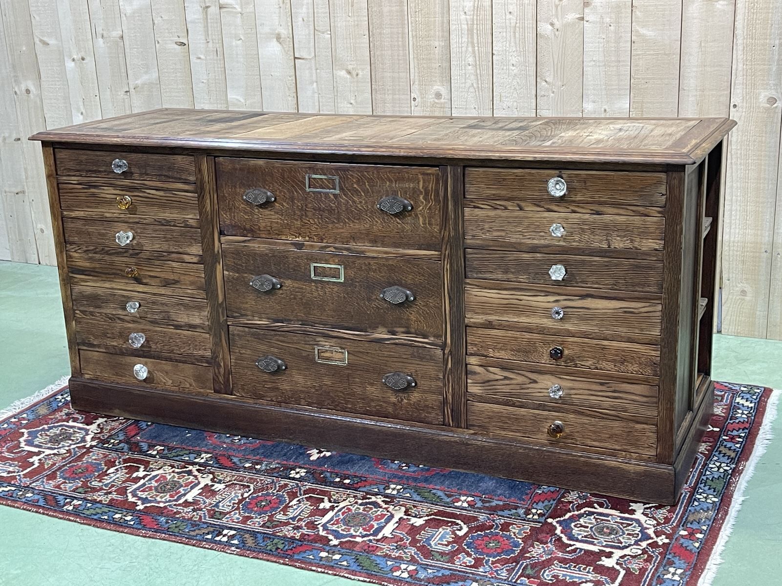 Oak store counter from the 1930s
