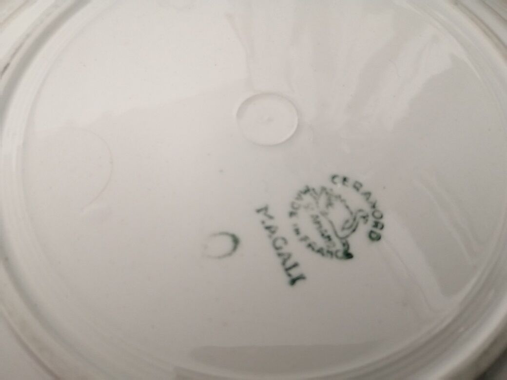 Plates St Amand series Magali