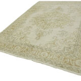 Hand-knotted anatolian vintage carpet  1970s 219 cm x 311 cm