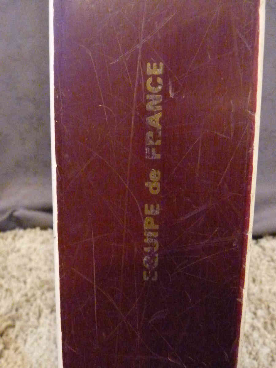 Vintage pair of ski team France
