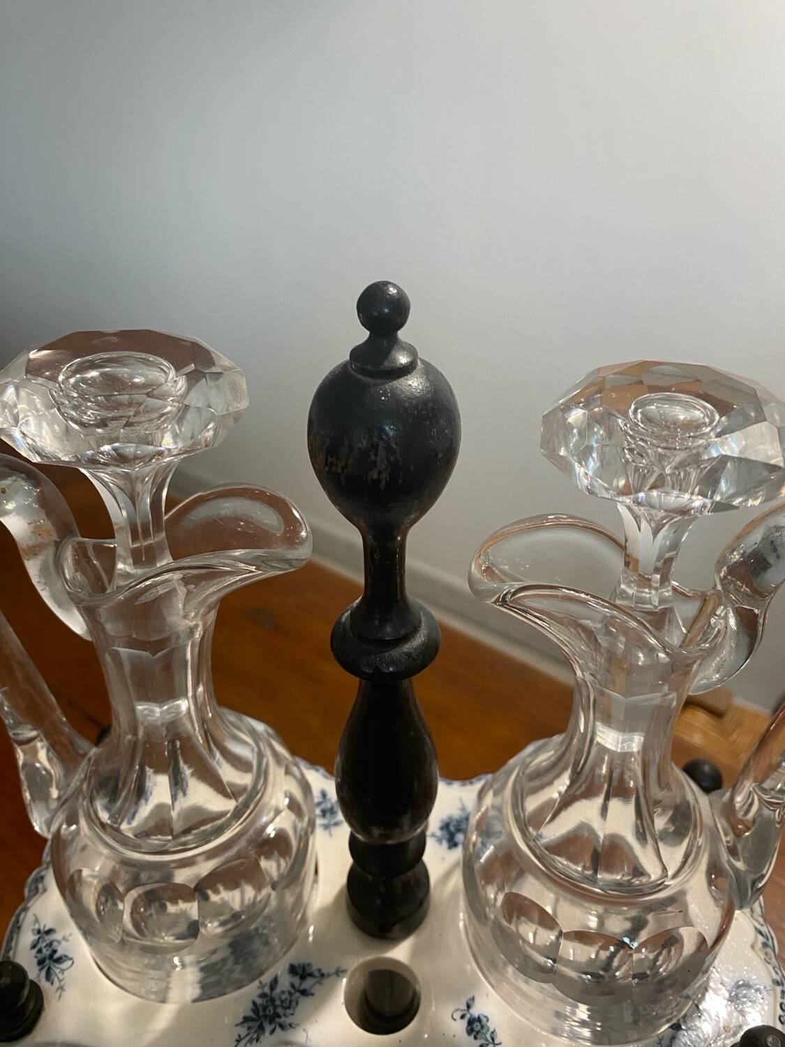 Vinegar cruet late 19th century
