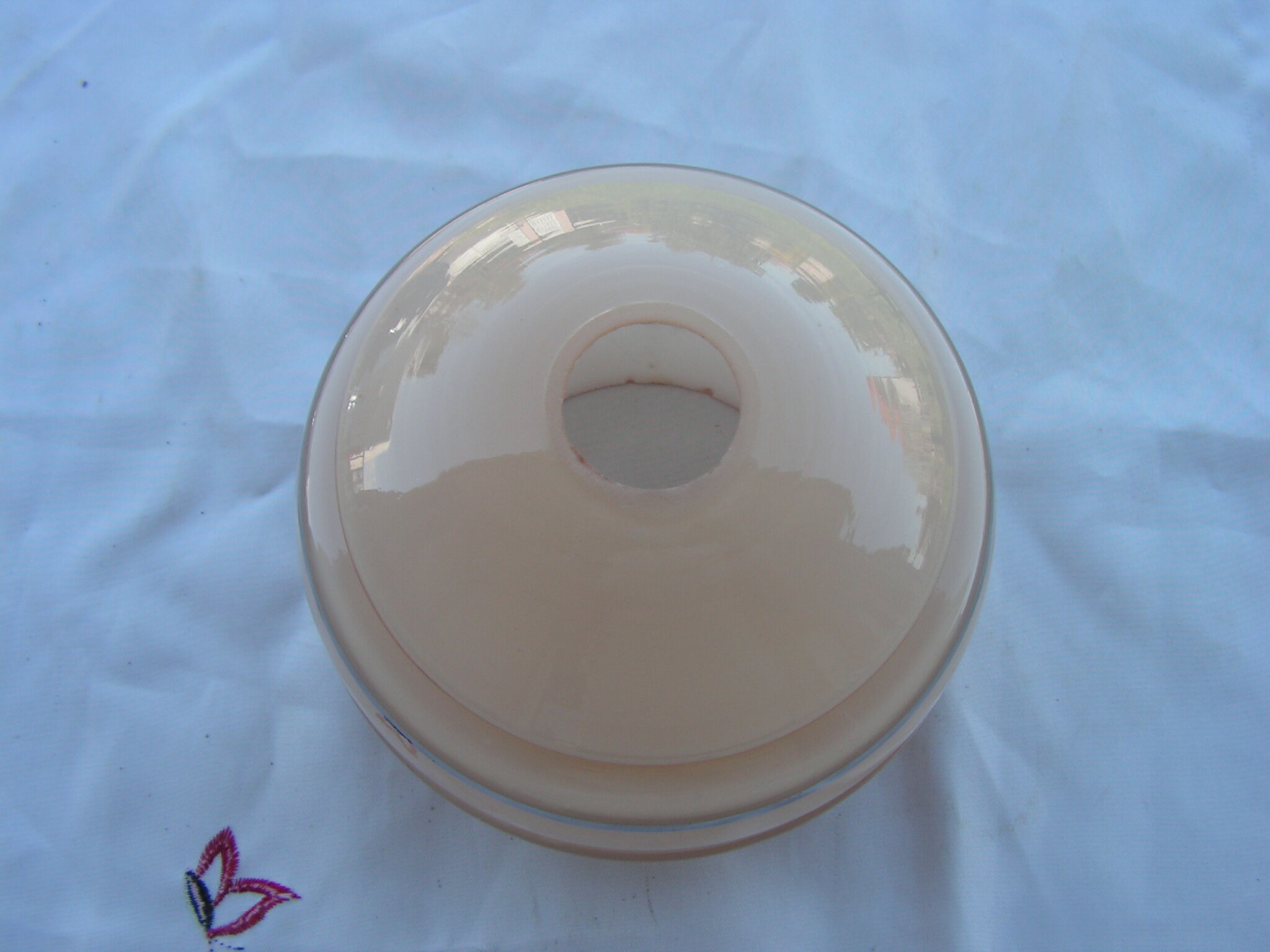 Opaline lampshade globe