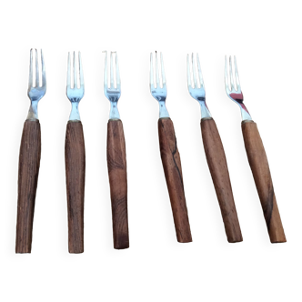 6 forks